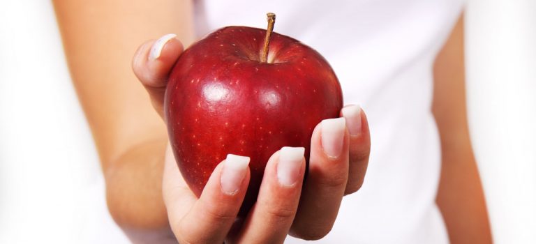 Quali sono le sostanze naturali utili per la salute dei capelli? Quali sono le sostanze naturali utili per la salute dei capelli?